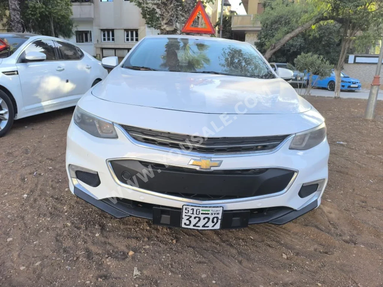 Chevrolet Malibu 2017 Automatic 10,000 km 4 Cylinder FWD Sedan White Gasoline