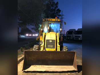 Excavator JCB  2005