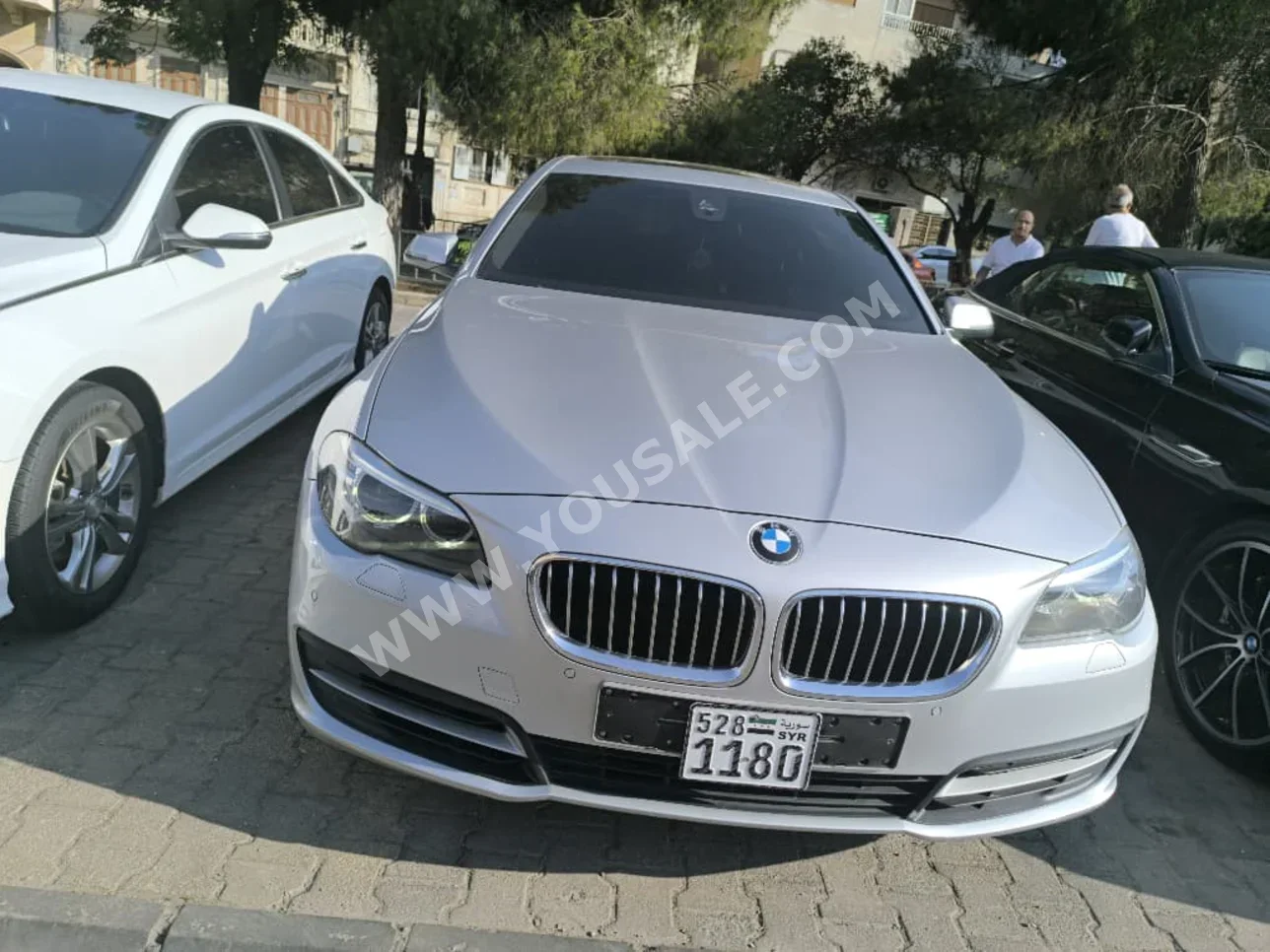 BMW  5-Series  528i  2014  Automatic  92,000 km  4 Cylinder  RWD  Sedan  Gray  Gasoline
