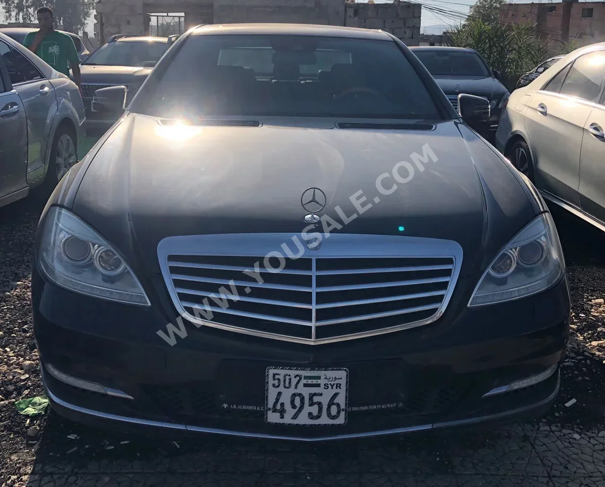Mercedes-Benz S-Class 350 2011 Automatic 85,000 km 6 Cylinder RWD Sedan Black Gasoline