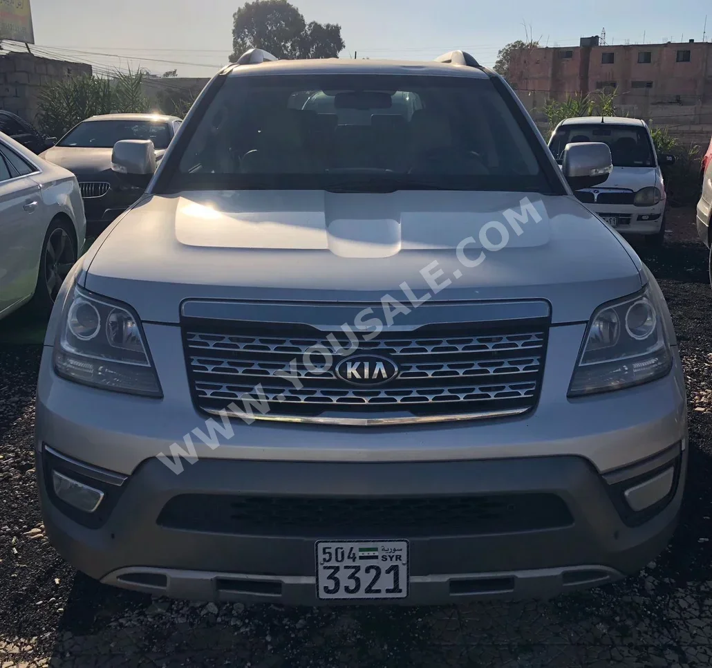 Kia  Mohave  2018  Automatic  170,000 km  6 Cylinder  4WD  SUV  Silver  Gasoline