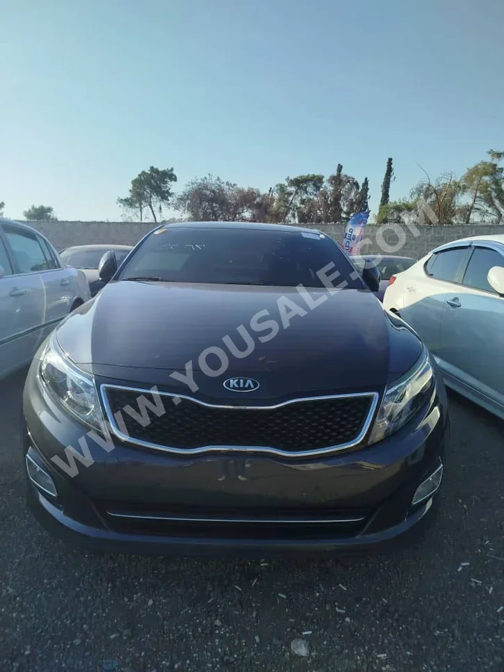 Kia K5 2015 Automatic 181,300 km 4 Cylinder FWD Sedan Dark Gray Gasoline