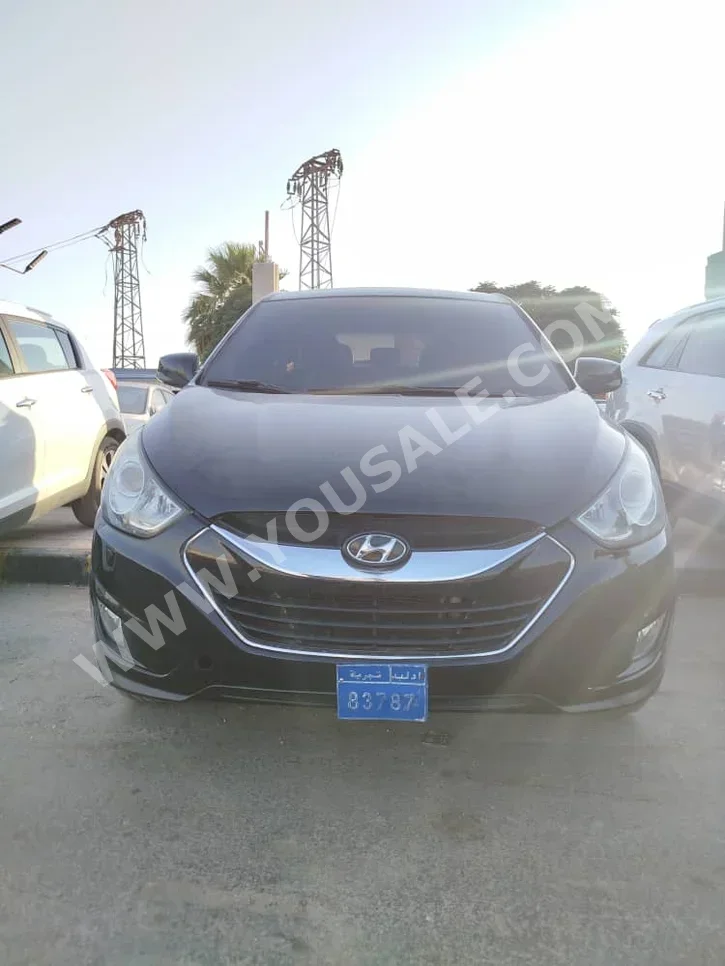 Hyundai  Tucson  2010  Automatic  189,000 km  4 Cylinder  FWD  SUV  Black  Diesel