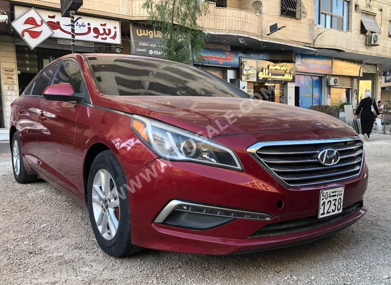 Hyundai Sonata 2015 Automatic 288,000 km 4 Cylinder FWD Sedan Red Gasoline