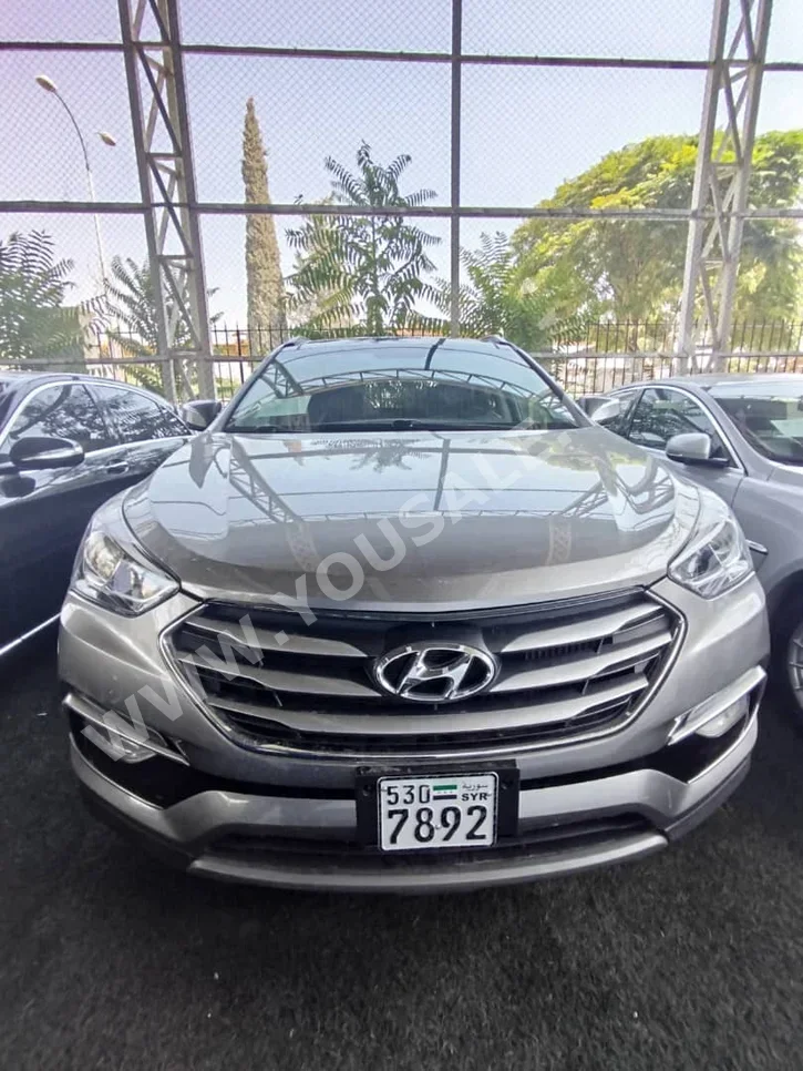Hyundai  Santa Fe  2018  Automatic  211,000 km  6 Cylinder  FWD  SUV  Dark Gray  Gasoline