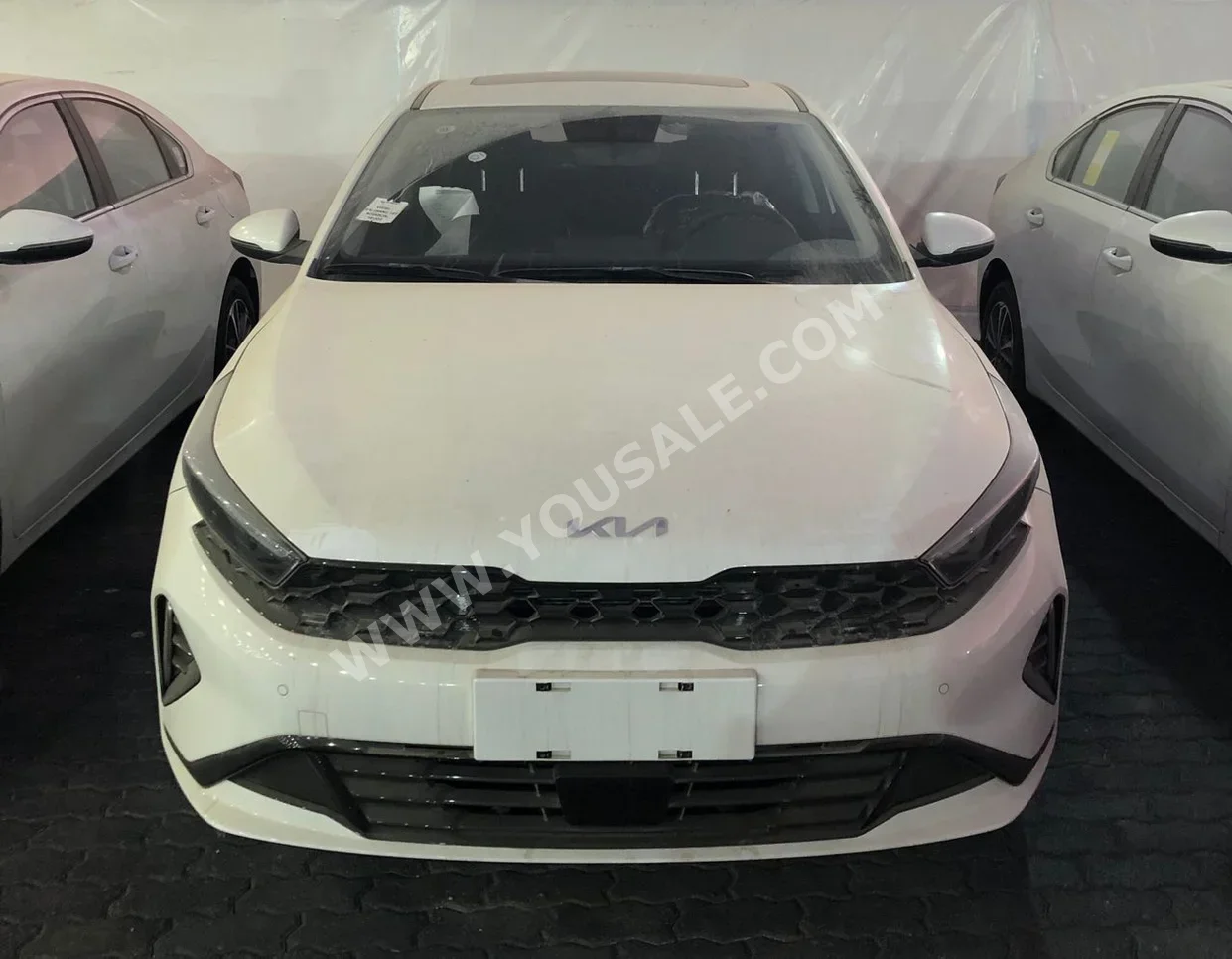 Kia K3 2025 Automatic 0 km 4 Cylinder FWD Sedan White Gasoline