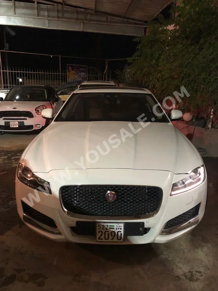 Jaguar XF 2017 Automatic 100,000 km 6 Cylinder RWD Sedan White Diesel