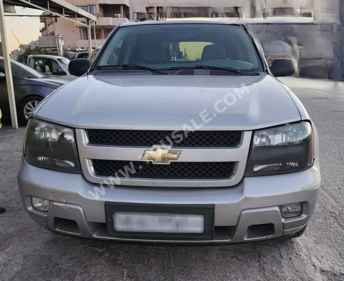 Chevrolet  TrailBlazer  2006  Automatic  62,000 km  6 Cylinder  4WD  SUV  Silver  Gasoline