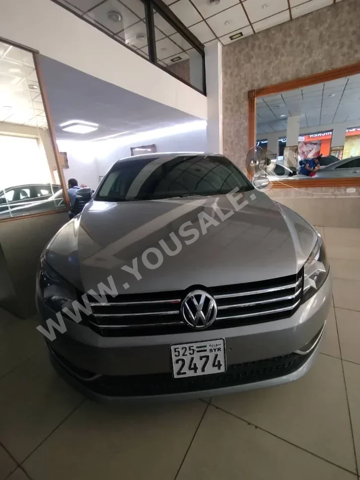 Volkswagen Passat 2013 Automatic 218,000 km 4 Cylinder FWD Sedan Silver Gasoline