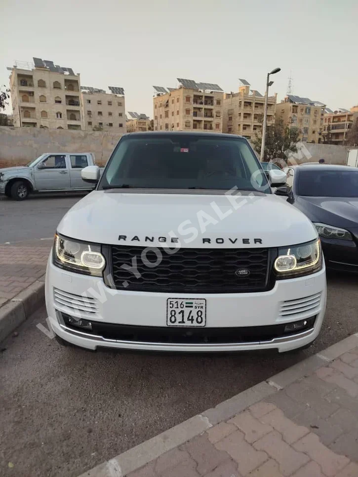 Land Rover Range Rover Vogue SE 2014 Automatic 150,000 km 6 Cylinder 4WD SUV White Gasoline