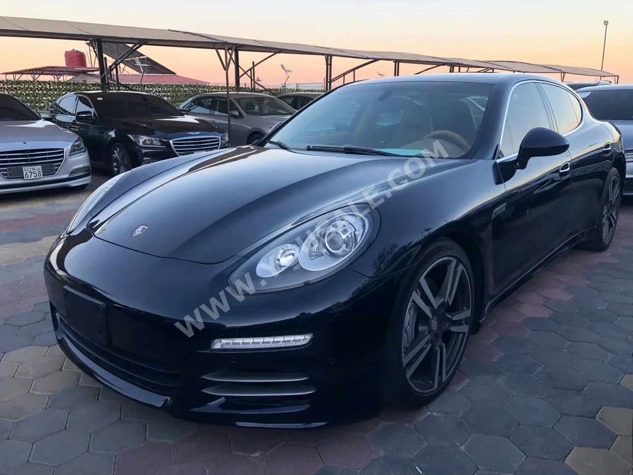 Porsche Panamera 4S 2016 Automatic 78,000 km 6 Cylinder RWD Sedan Black Gasoline