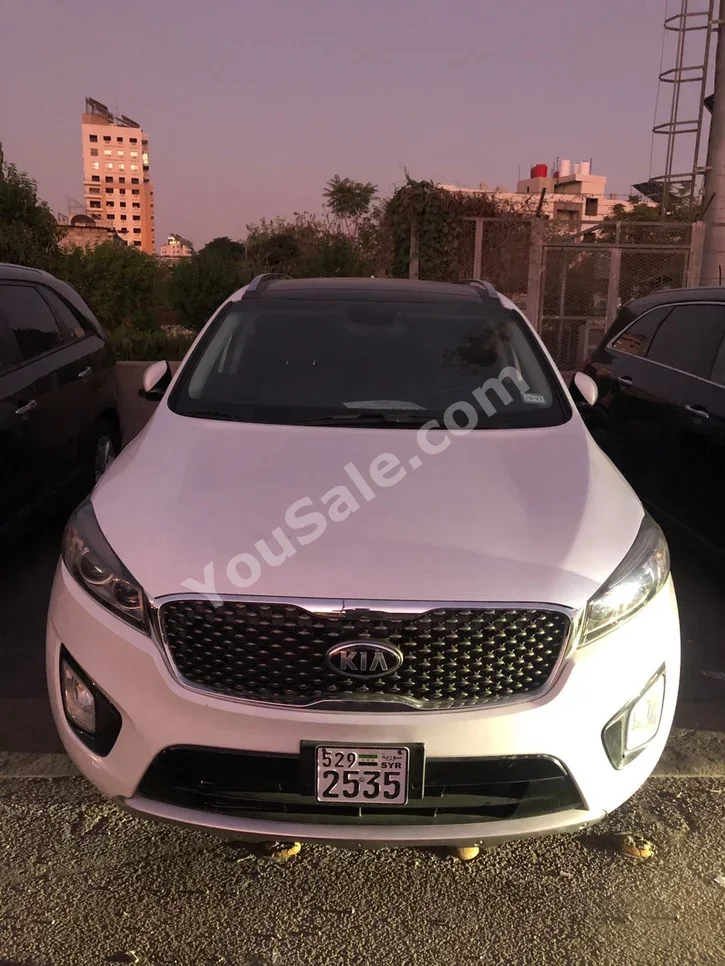 Kia Sorento 2016 Automatic 196,000 km 6 Cylinder 4WD SUV White Gasoline