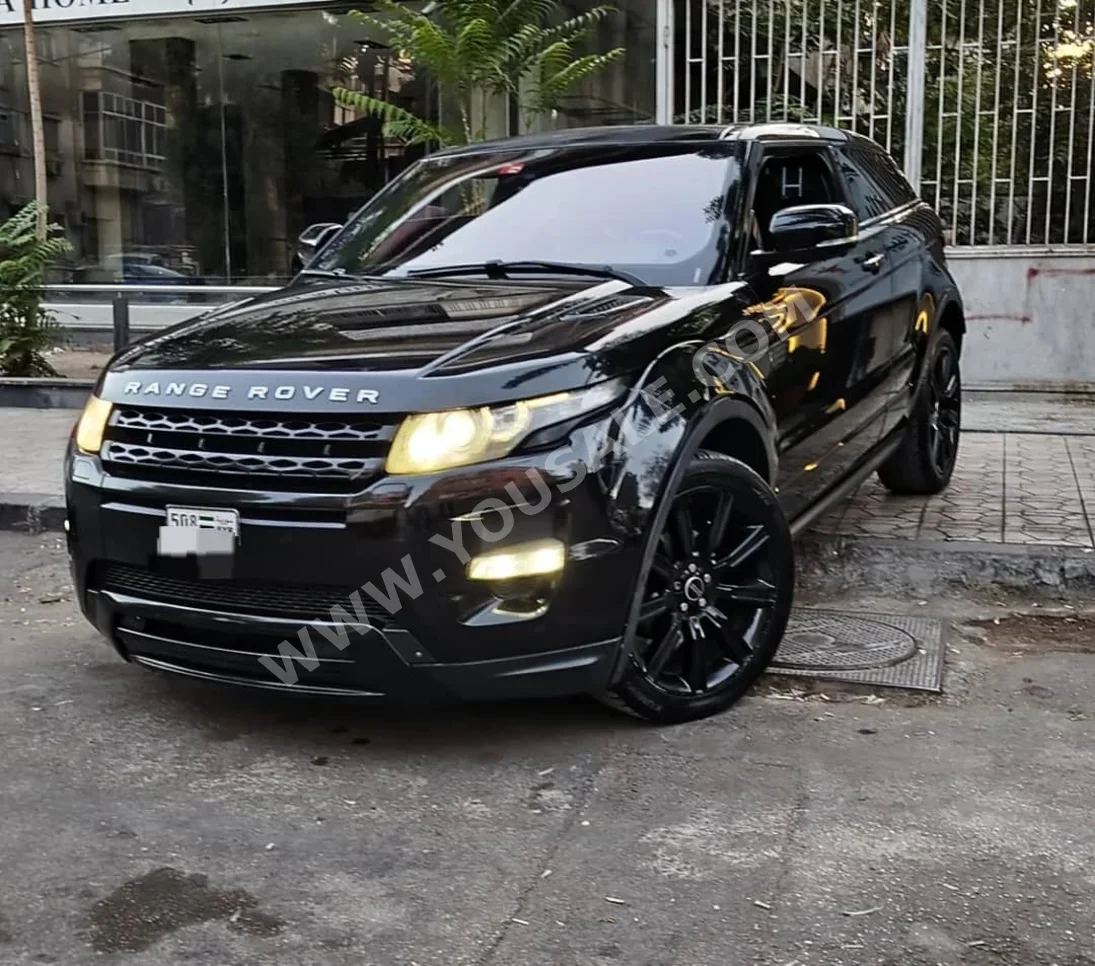 Land Rover Range Rover Vogue 2013 Automatic 137,000 km 4 Cylinder 4WD SUV Black Gasoline