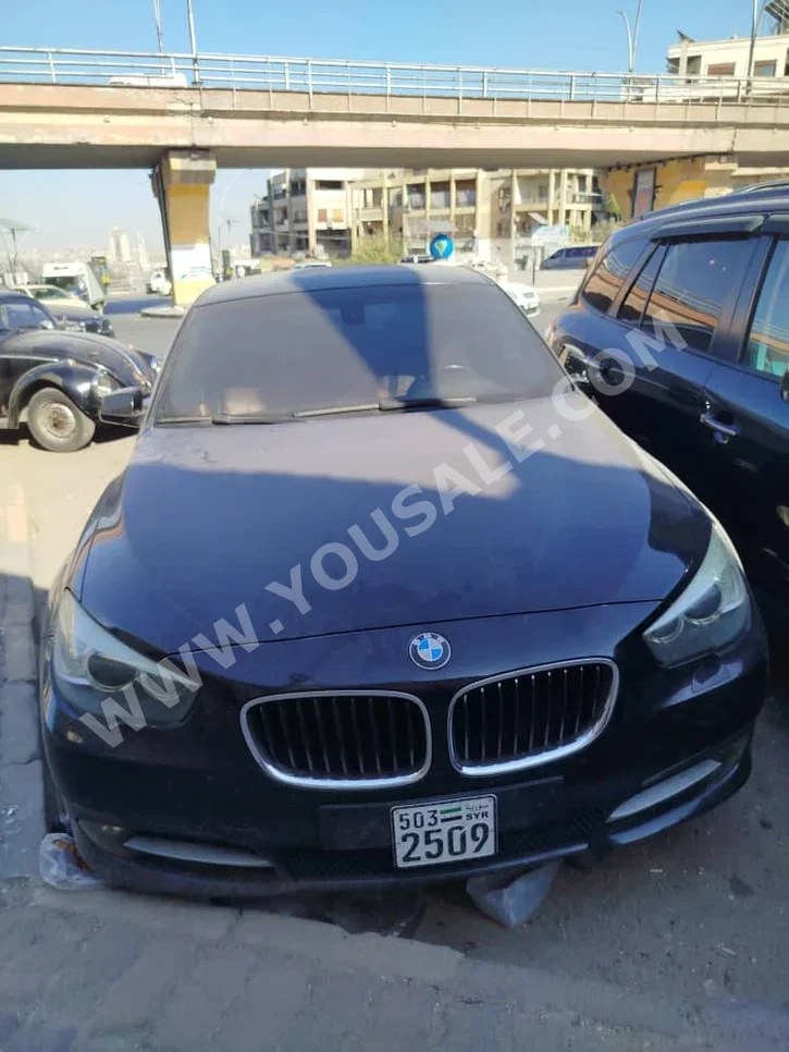 بي ام دبليو الفئة - الخامسة 535i GT 2012 اتوماتيك 200,000 كم 4 سلندر دفع خلفي سيدان أسود بنزين
