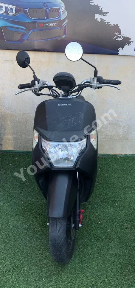 HONDA - 2024 - Color Black - Warranty