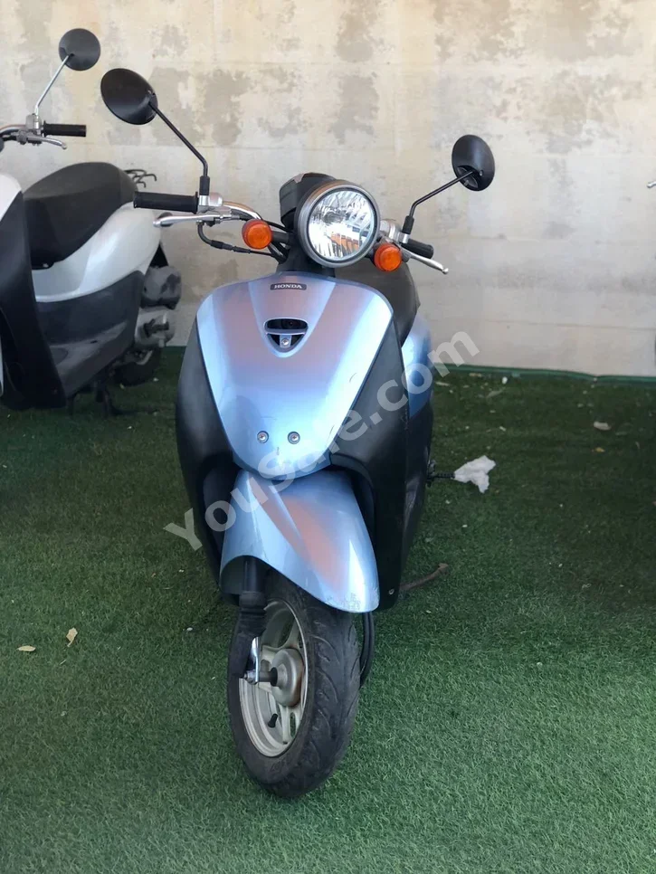 HONDA  Today -  2024 - Color Blue