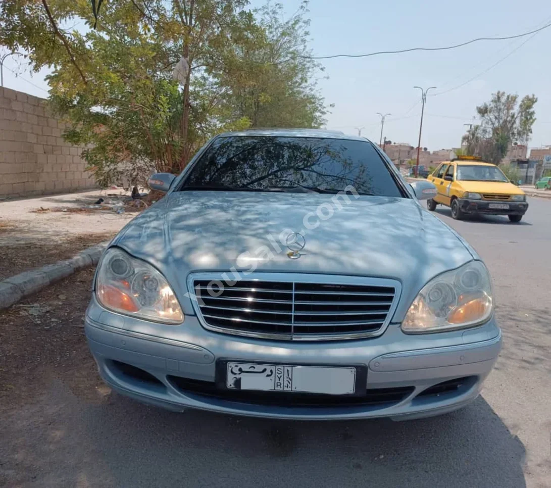 Mercedes-Benz S-Class 350 2005 Automatic 270,000 km 4 Cylinder FWD Sedan Silver Gasoline