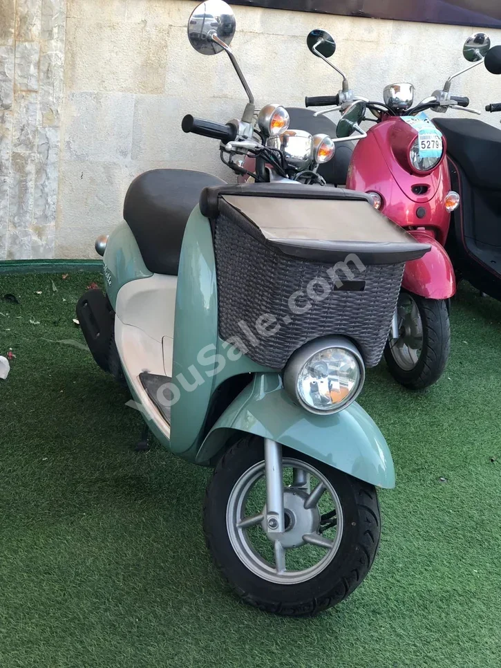 Yamaha Vino - 2024 - Color Blue
