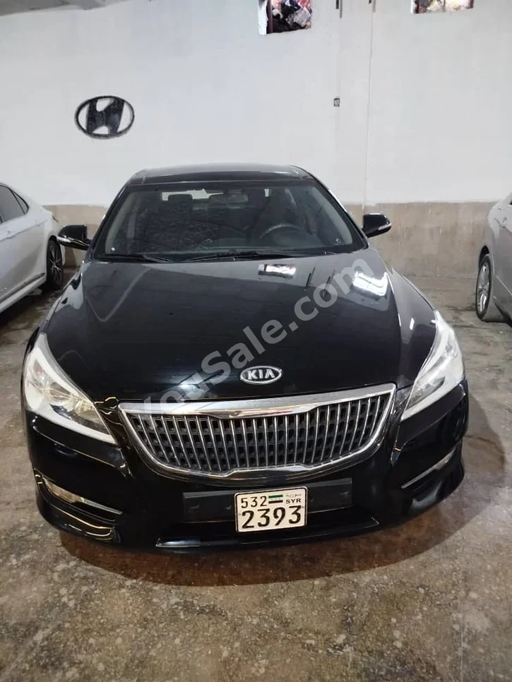 Kia K7 2012 Automatic 160,000 km 4 Cylinder FWD Sedan Black Gasoline