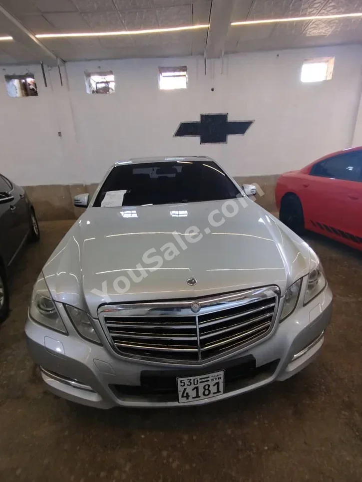 Mercedes-Benz E-Class 220 2012 Automatic 170,000 km 4 Cylinder RWD Sedan Silver Diesel