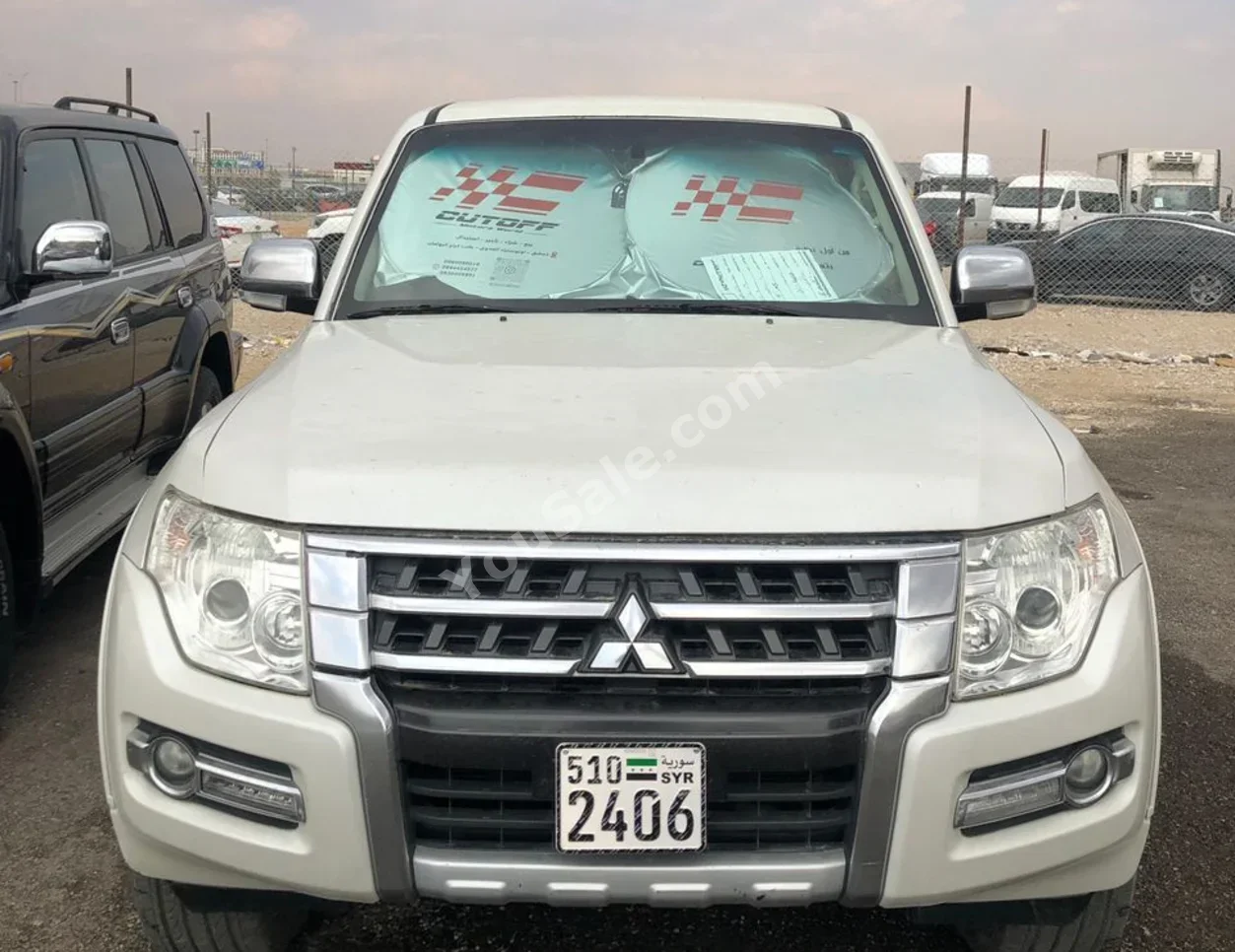 متسوبيشي  باجيرو  GLS  2019  اتوماتيك  162,000 كم  6 سلندر  دفع رباعي  اس يو في  أبيض  بنزين