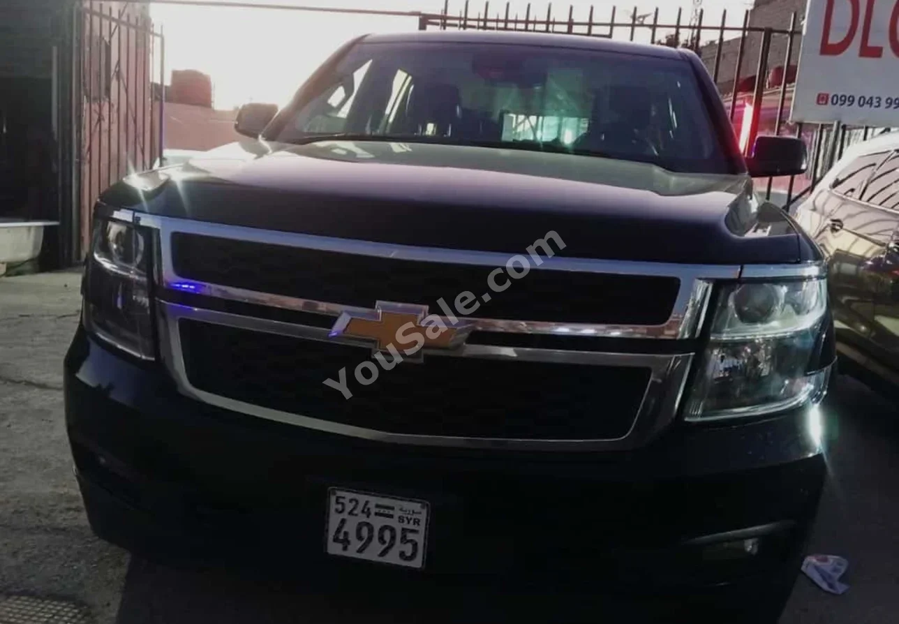 Chevrolet Suburban 2018 Automatic 150,000 km 6 Cylinder 4WD SUV Black Gasoline