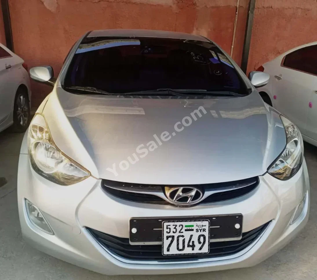 Hyundai Avante 2011 Automatic 120,000 km 4 Cylinder FWD Sedan Gray Gasoline