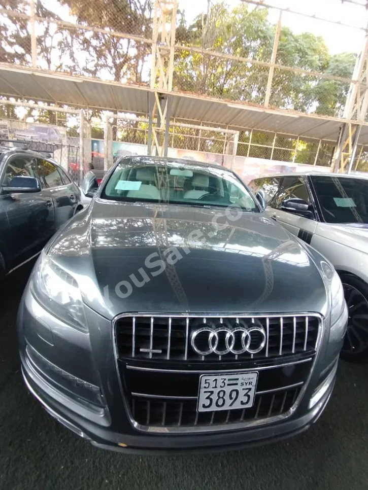 Audi  Q7  3.0  2014  Automatic  257,266 km  6 Cylinder  4WD  SUV  Silver  Gasoline