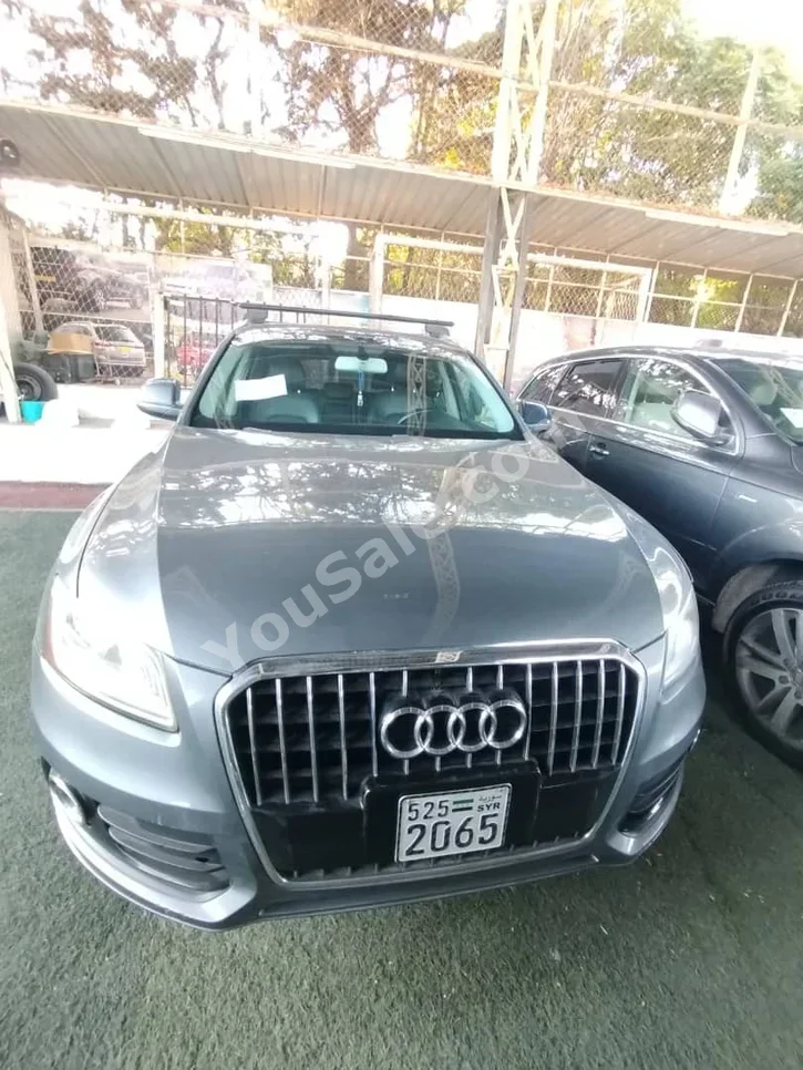 Audi Q5 2.0 T Quatro 2013 Automatic 209,000 km 4 Cylinder 4WD SUV Dark Gray Gasoline