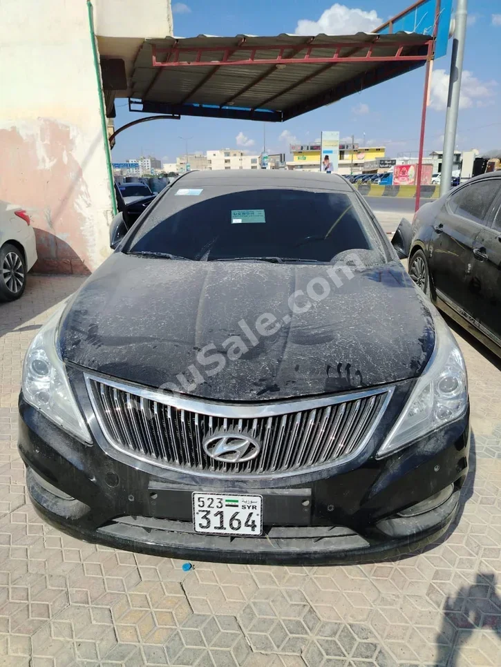 هيونداي  غراندير  2014  اتوماتيك  160,000 كم  4 سلندر  دفع أمامي  سيدان  أسود  بنزين