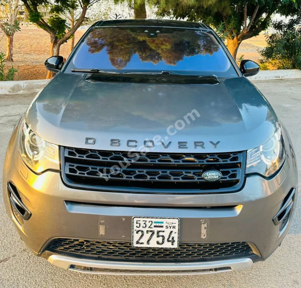 Land Rover Discovery Sport 2017 Automatic 75,000 km 4 Cylinder AWD SUV Gold Gasoline