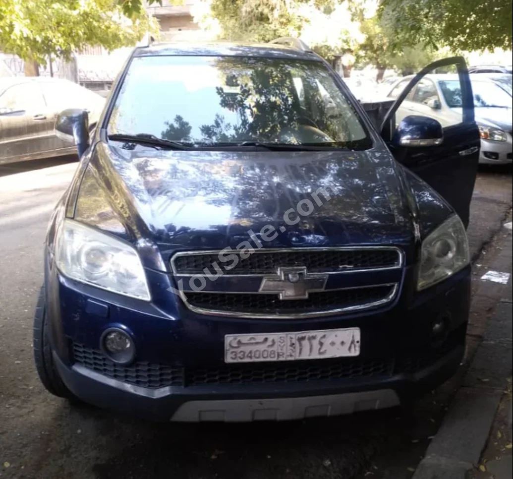 Chevrolet  Captiva  LTZ  2007  Automatic  163,000 km  6 Cylinder  AWD  SUV  Blue  Gasoline