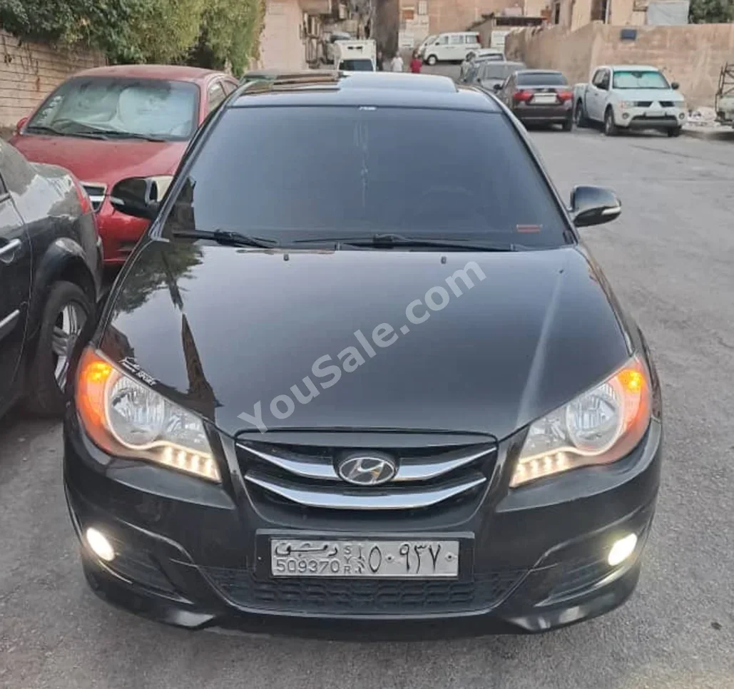 هيونداي افانتي 2008 اتوماتيك 165,000 كم 4 سلندر دفع أمامي سيدان أسود بنزين