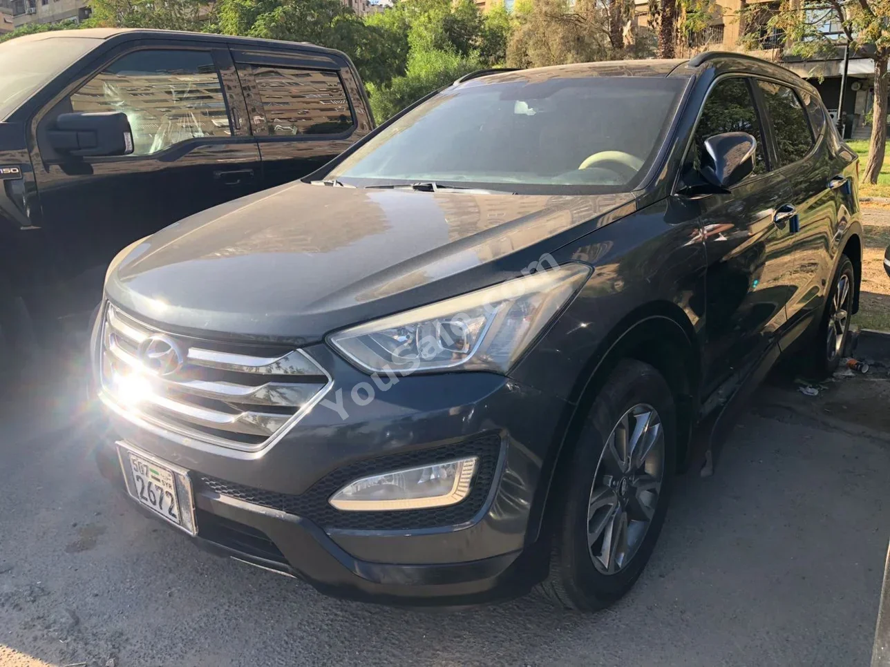 Hyundai  Santa Fe  2012  Automatic  200,000 km  4 Cylinder  AWD  SUV  Blue  Gasoline