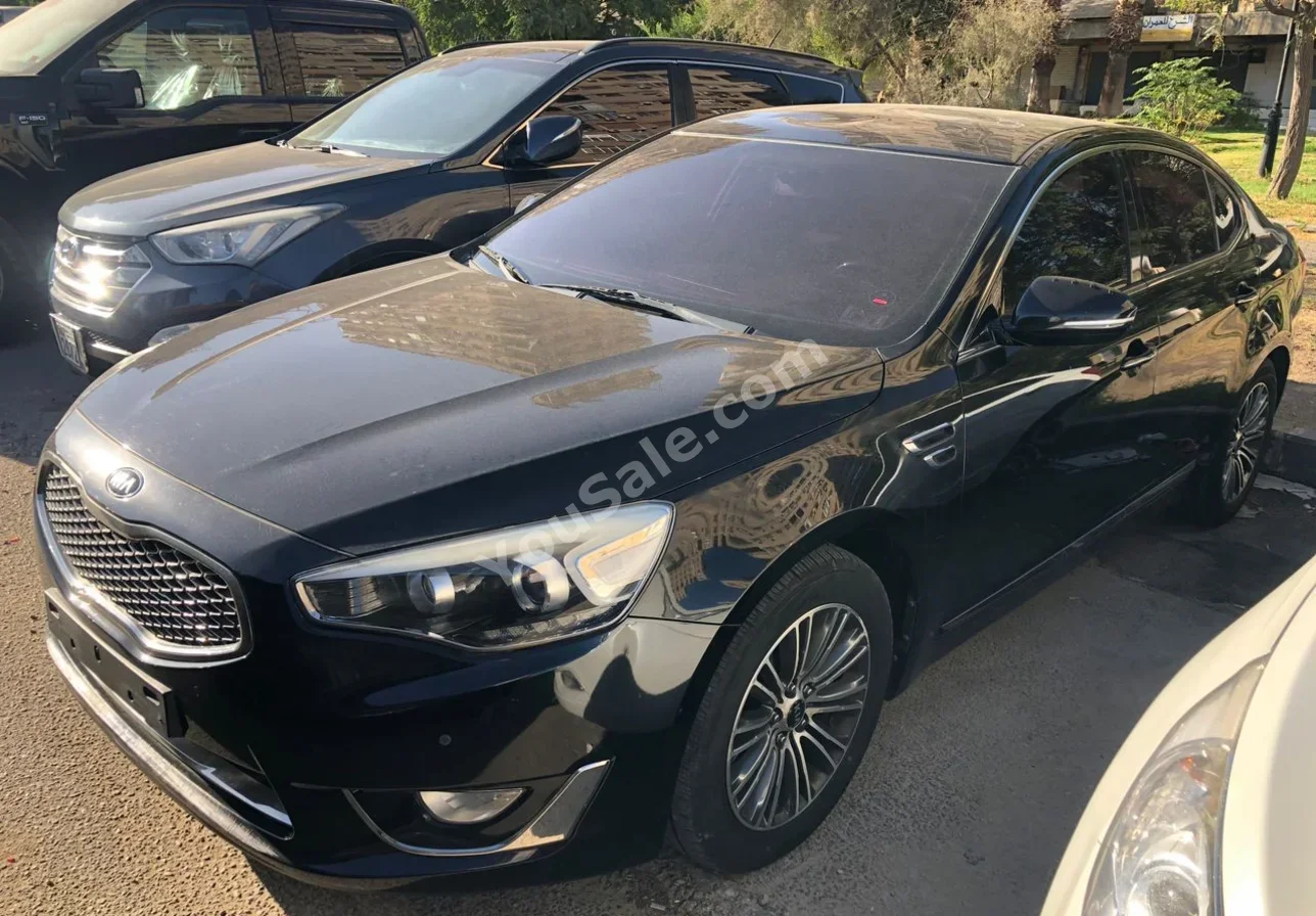 Kia  K7  2012  Automatic  167,000 km  4 Cylinder  FWD  Sedan  Black  Gasoline