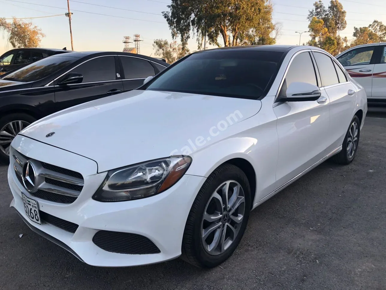Mercedes-Benz C-Class 300 2018 Automatic 82,000 km 4 Cylinder 4WD Sedan White Gasoline