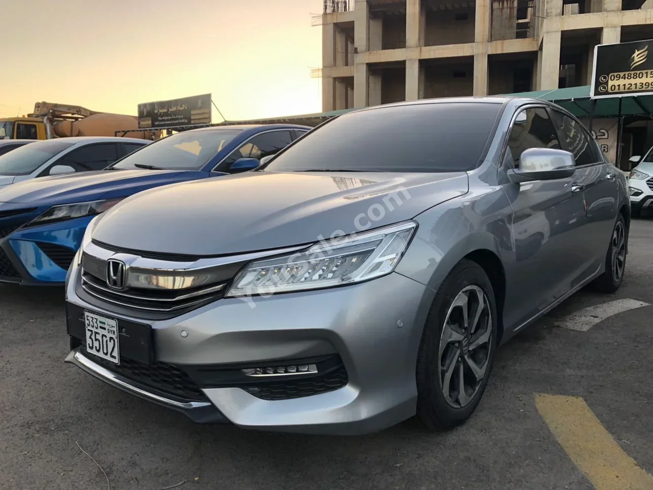Honda  Accord  2017  Automatic  138,000 km  4 Cylinder  FWD  Sedan  Gray  Gasoline