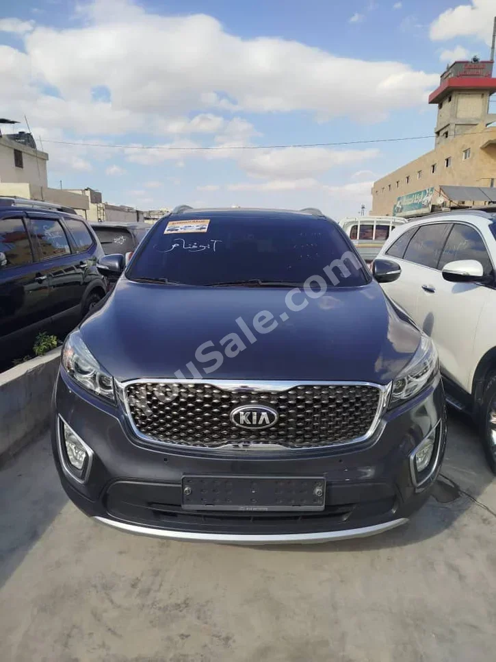 Kia Sorento 2015 Automatic 180,000 km 4 Cylinder FWD SUV Dark Gray Diesel