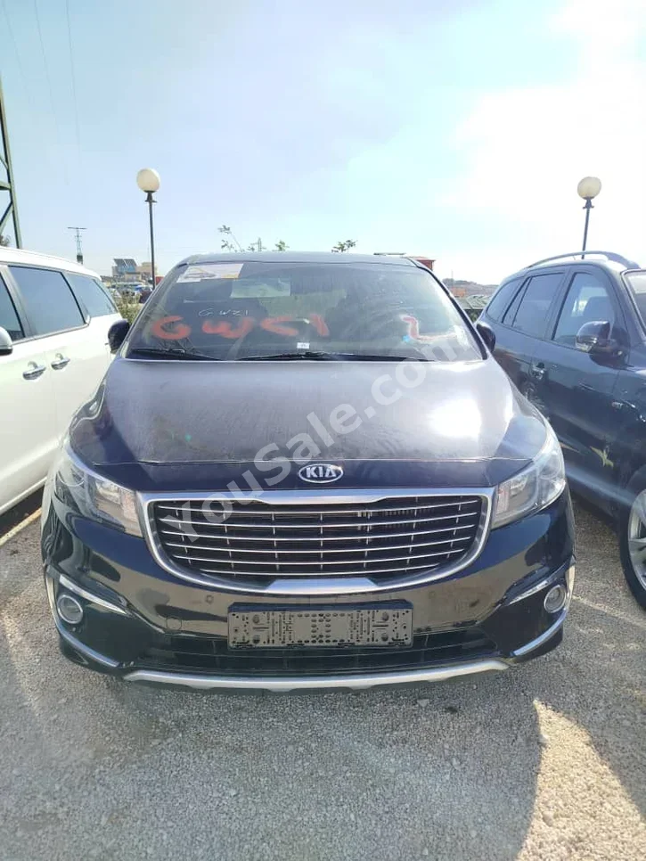 Kia Carnival 2017 Automatic 180,000 km 4 Cylinder FWD Van / Bus Black Diesel