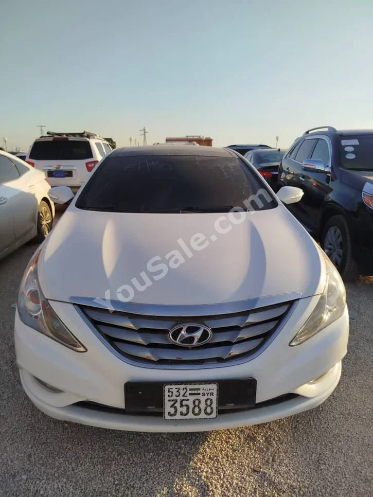 Hyundai Sonata 2011 Automatic 250,000 km 4 Cylinder FWD Sedan White Gasoline