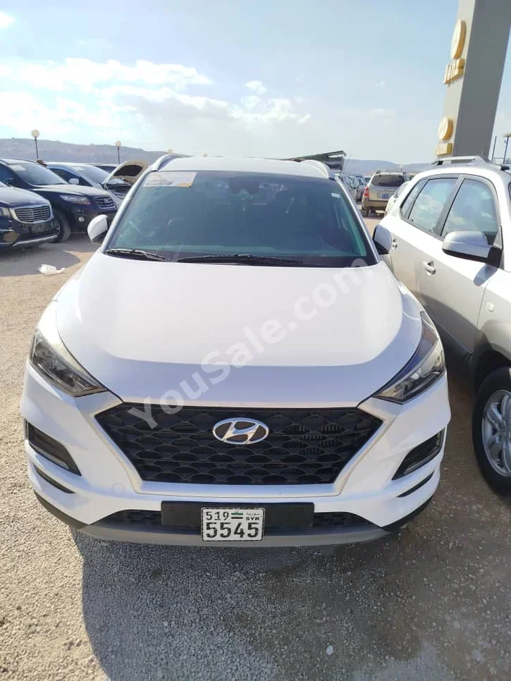 Hyundai Tucson 2019 Automatic 160,000 km 4 Cylinder FWD SUV White Diesel