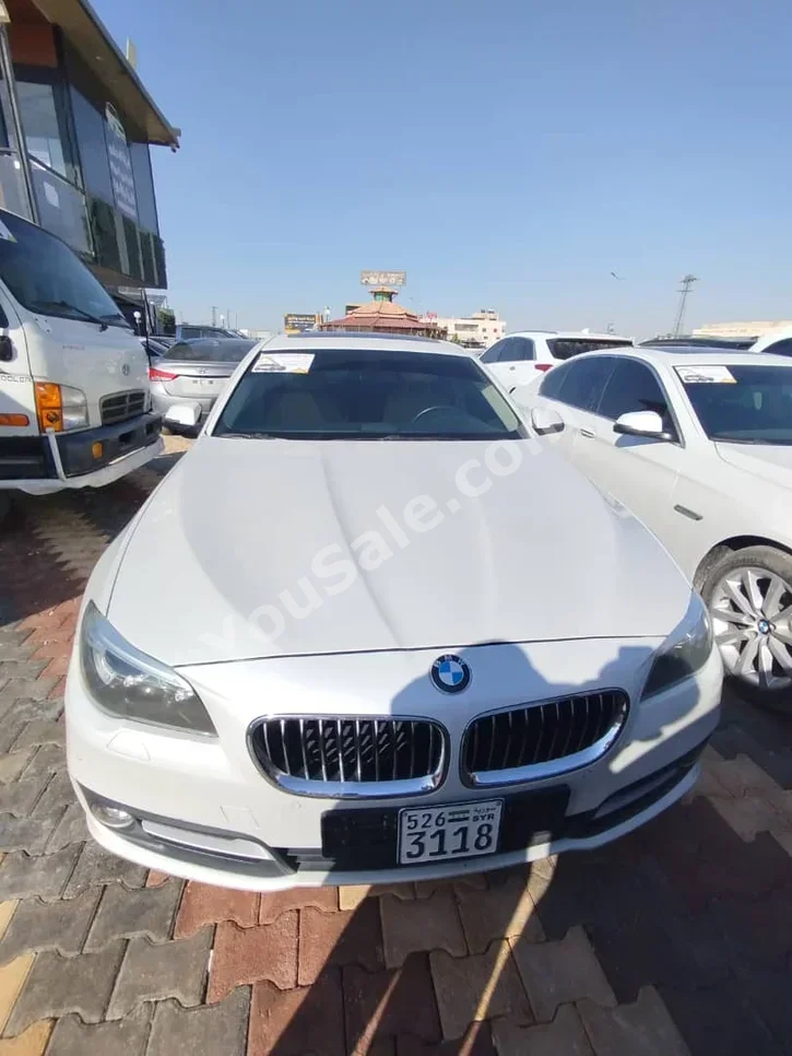 BMW 5-Series 520i 2014 Automatic 185,000 km 4 Cylinder RWD Sedan White Gasoline