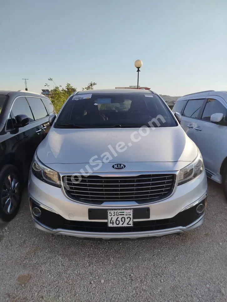 Kia  Carnival  2014  Automatic  180,000 km  4 Cylinder  FWD  Van / Bus  Silver  Diesel