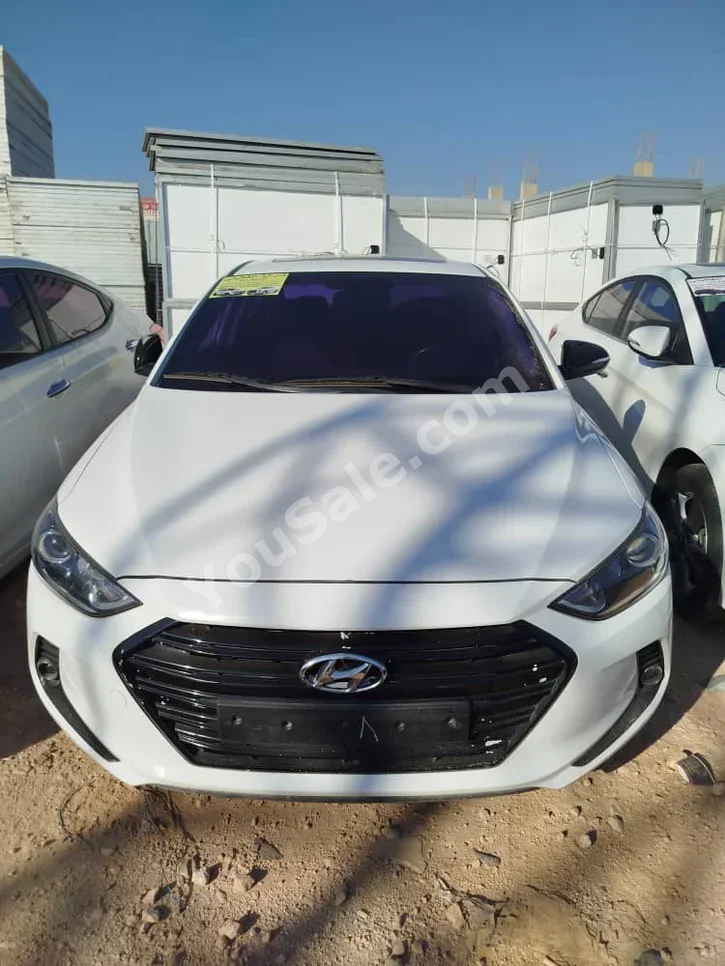 Hyundai  Avante  2017  Automatic  120,000 km  4 Cylinder  FWD  Sedan  White  Gasoline