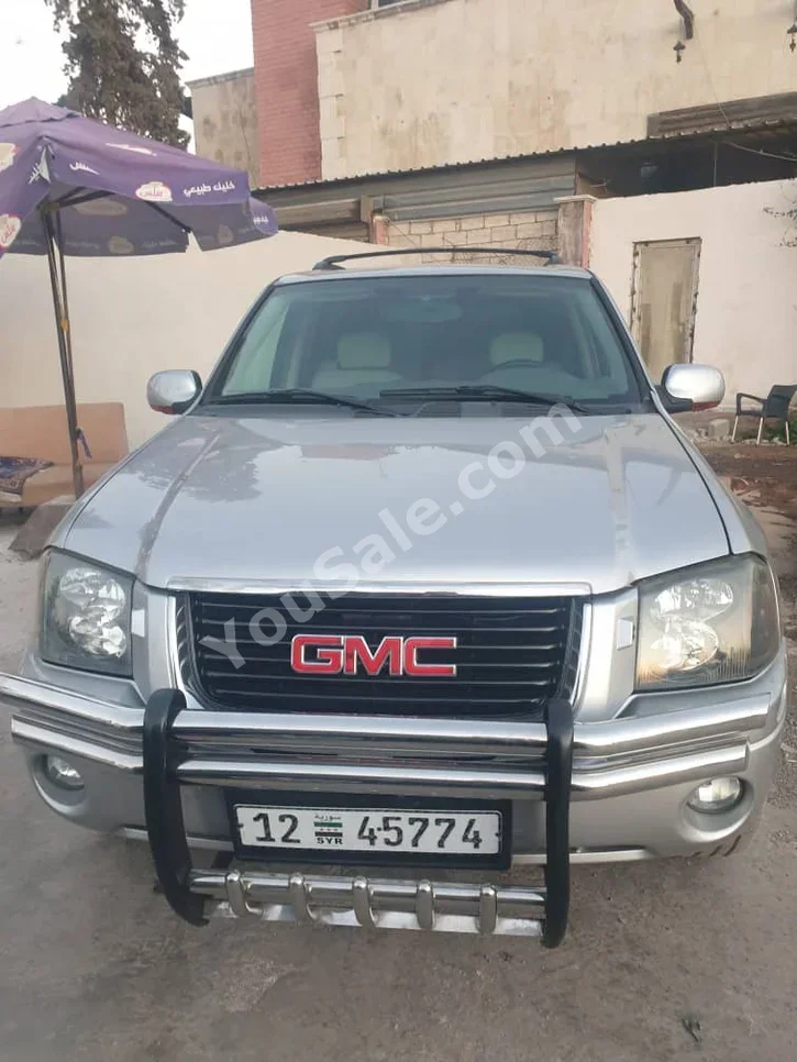 GMC  Envoy  2008  Automatic  289,000 km  6 Cylinder  RWD  SUV  Silver  Gasoline
