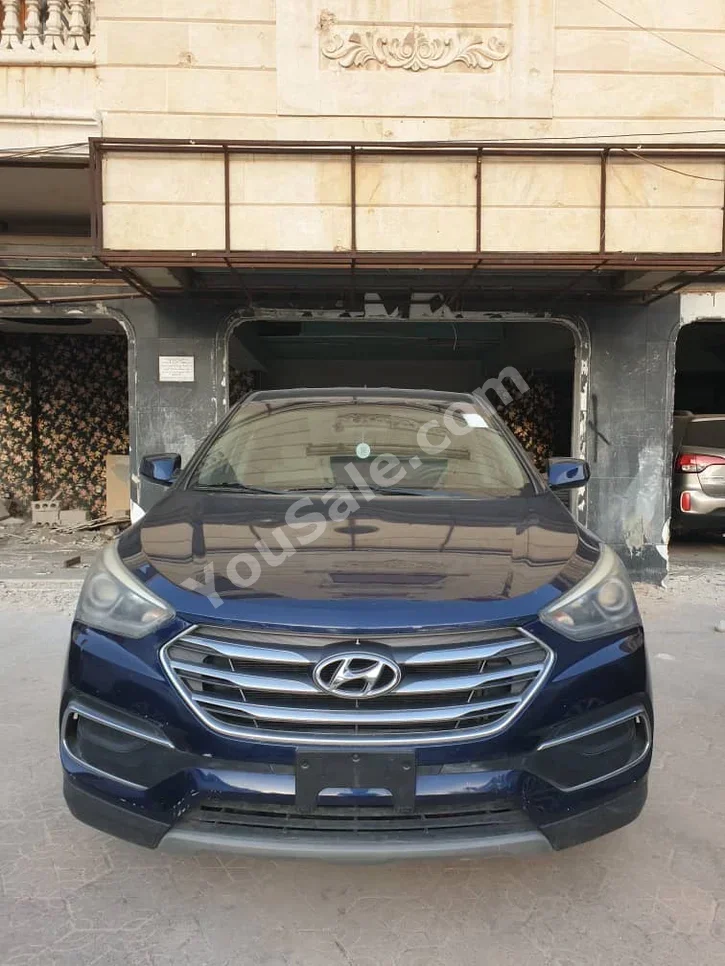 Hyundai  Santa Fe  2014  Automatic  160,000 km  4 Cylinder  4WD  SUV  Dark Blue  Gasoline