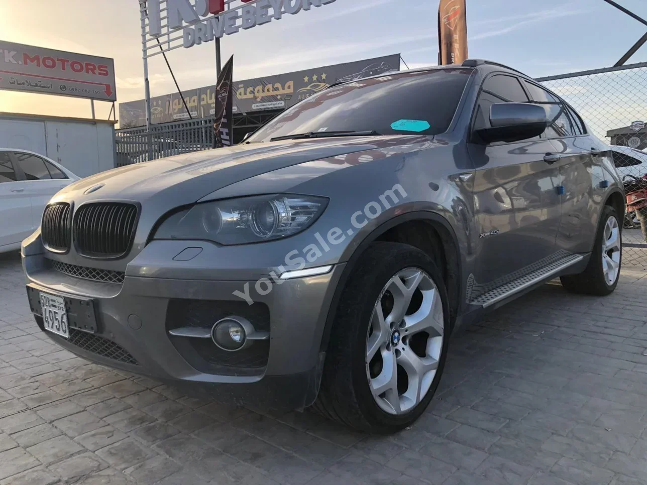 BMW X-Series 6 2012 Automatic 198,000 km 6 Cylinder AWD SUV Dark Gray Diesel