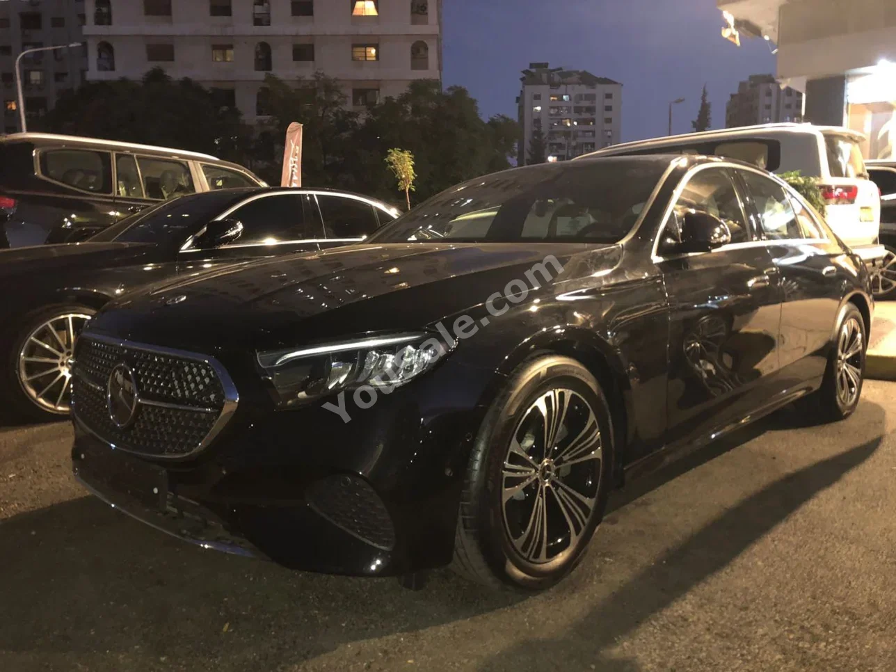 Mercedes-Benz E-Class 200 2024 Automatic 0 km 4 Cylinder RWD Sedan Black Gasoline