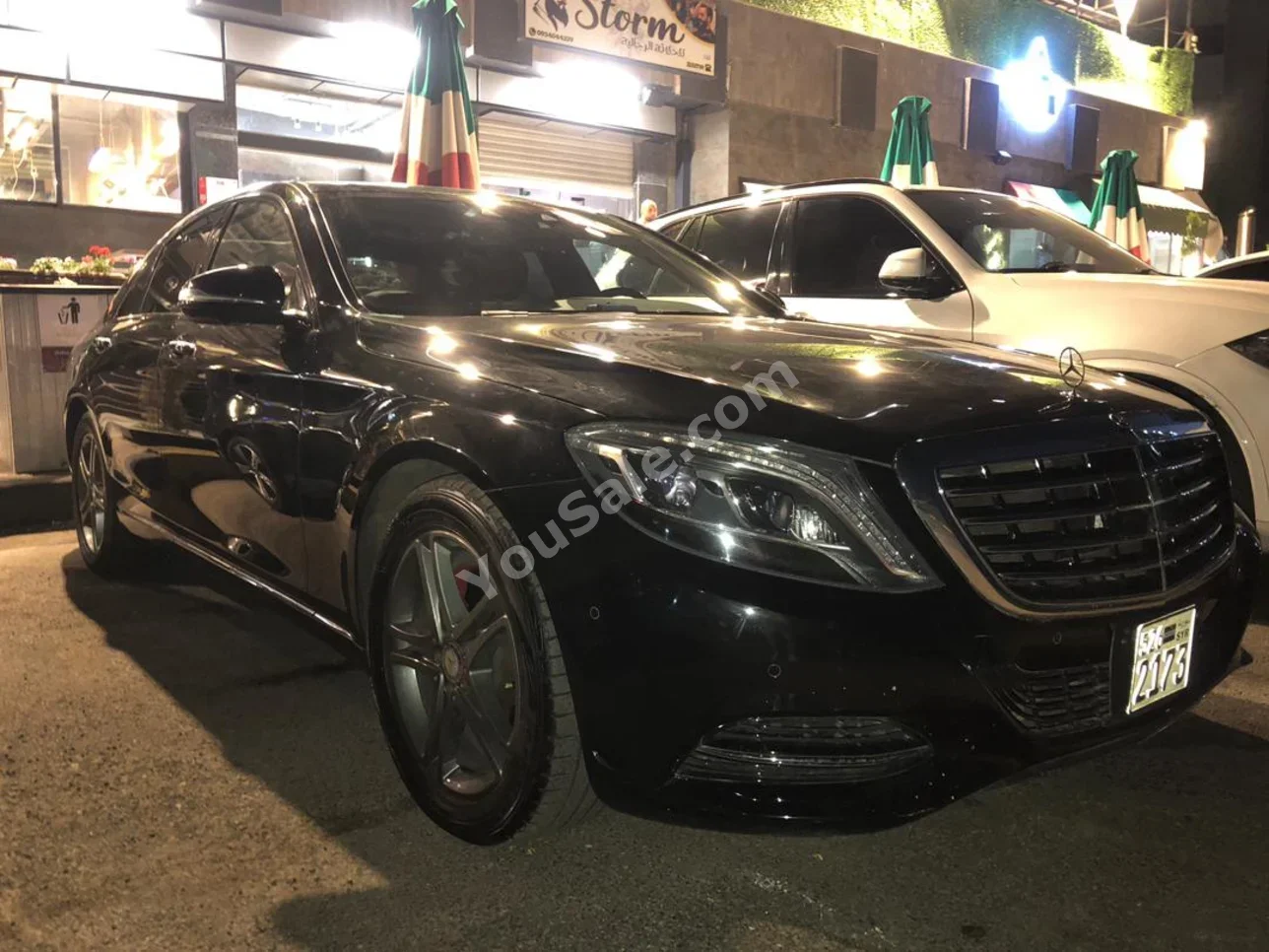 Mercedes-Benz  S-Class  400  2019  Automatic  121,000 km  6 Cylinder  4WD  Sedan  Black  Gasoline