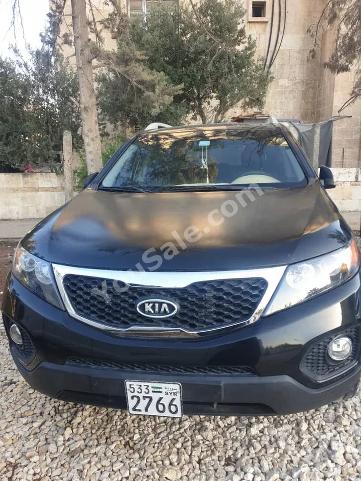 Kia  Sorento  2012  Automatic  115,000 km  6 Cylinder  FWD  SUV  Black  Gasoline